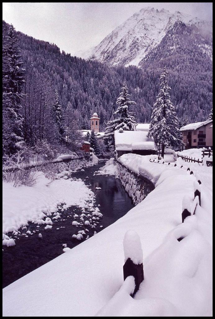 Le Vieux Rascard Chambres d'Hotes Champoluc Extérieur photo