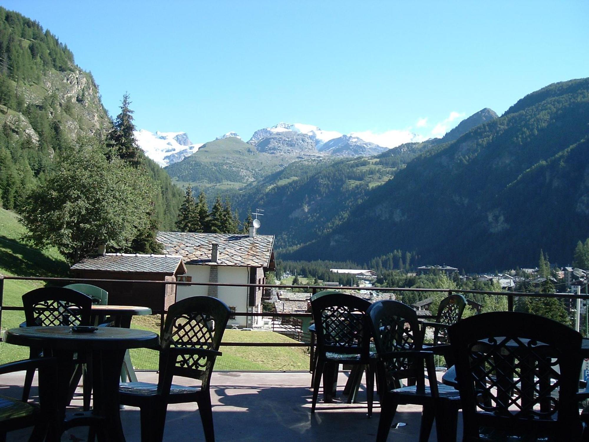 Le Vieux Rascard Chambres d'Hotes Champoluc Extérieur photo