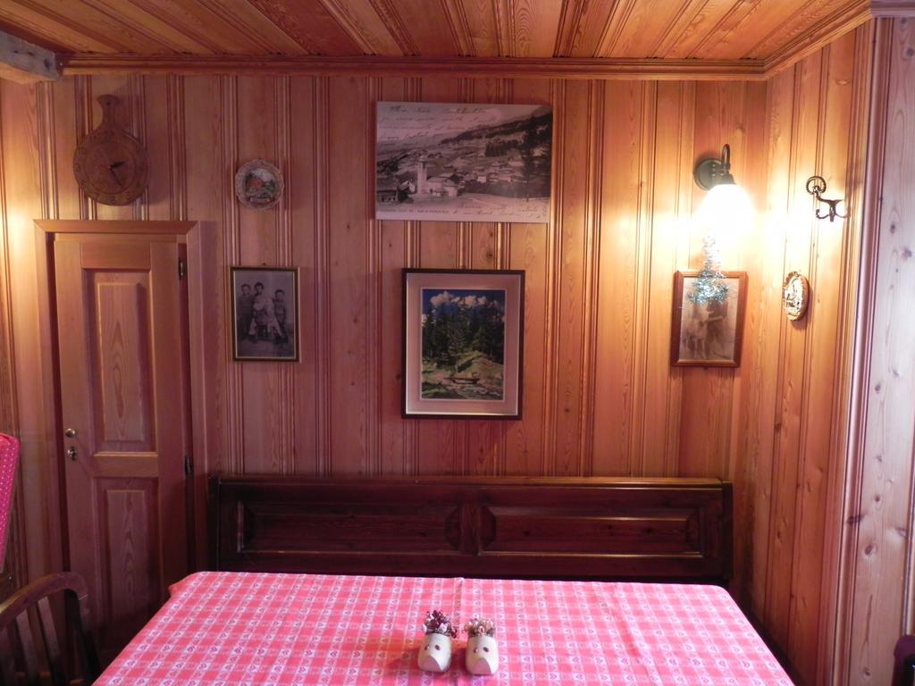 Le Vieux Rascard Chambres d'Hotes Champoluc Extérieur photo